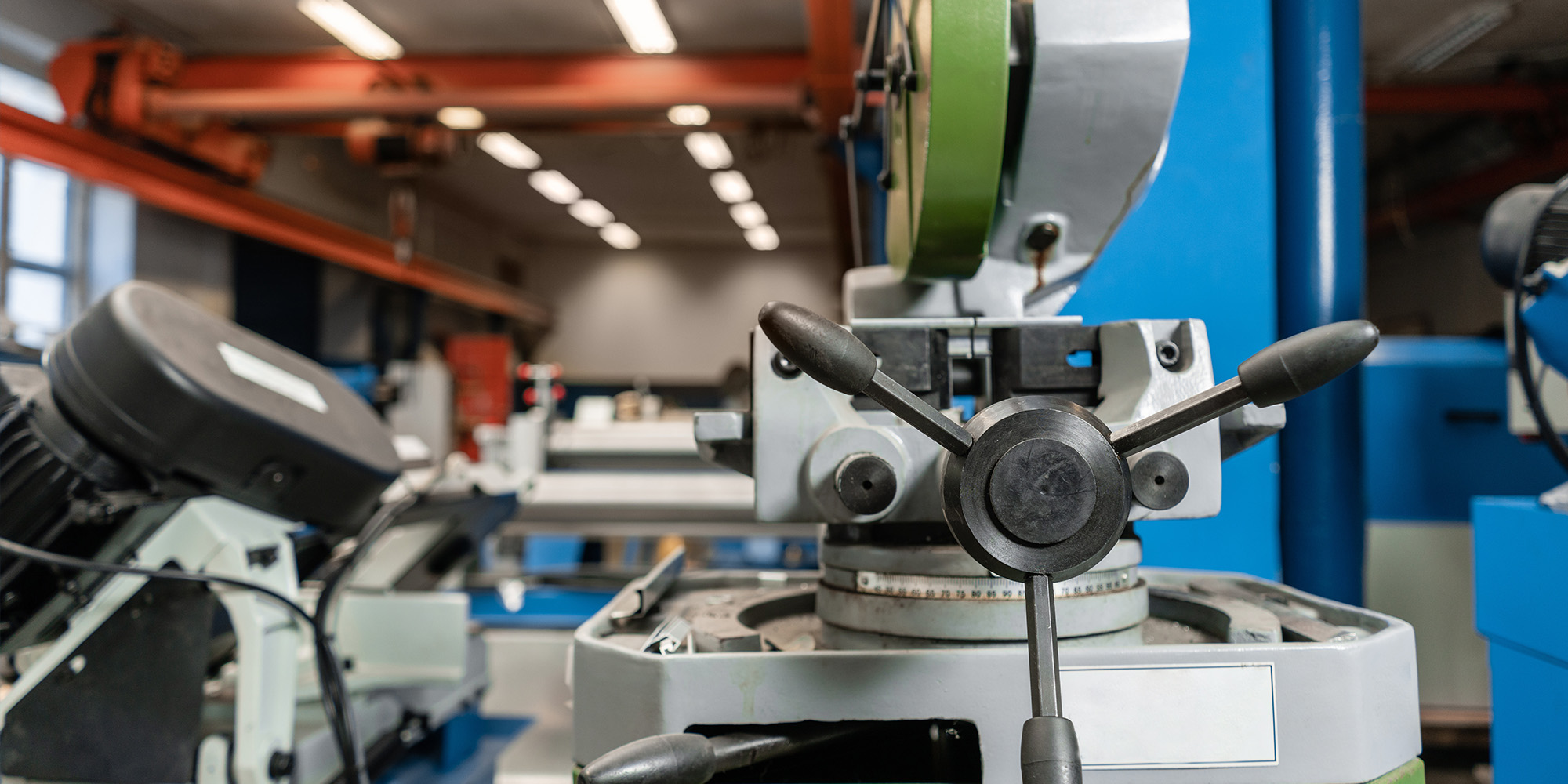 header-manufacturing