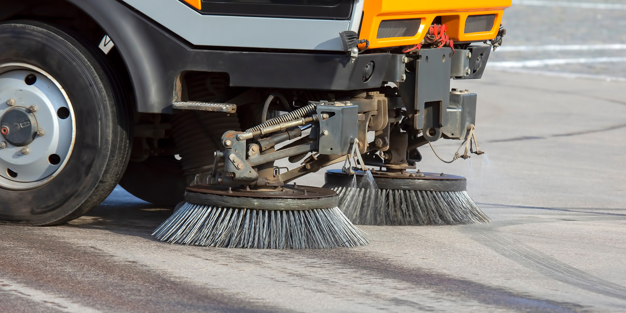 header-sweeper